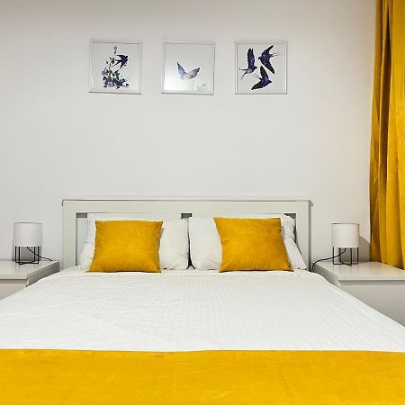 Rsa Apartment - Comfort Near City Centre Bucarest Esterno foto