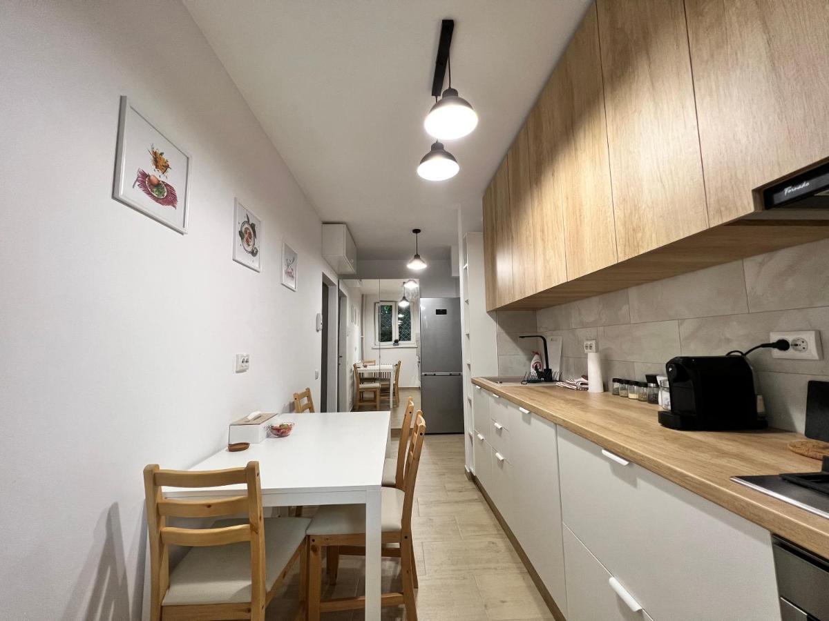 Rsa Apartment - Comfort Near City Centre Bucarest Esterno foto